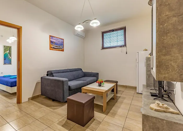 Apartment Lovely In With Wifi